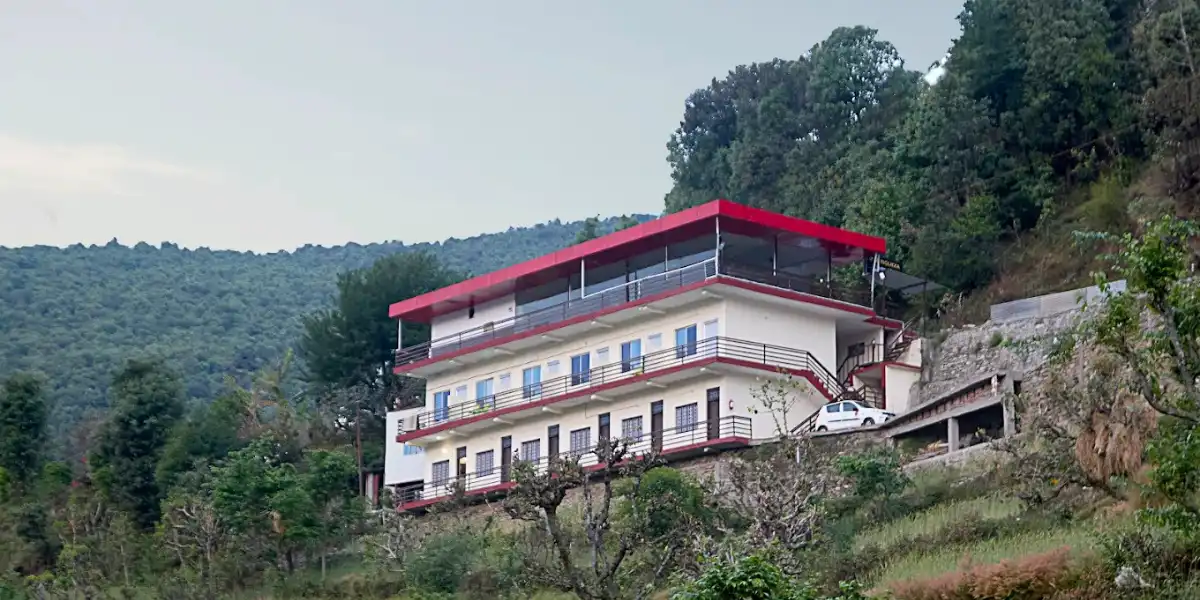 Sushanti retreat Guptkashi